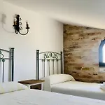 Amplio Con Piscina Privada Terraza Y Barbacoa Cerca Del Pueblo בקתה קוניל דה לה פרונטרה
