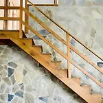 Amplio Con Piscina Privada Terraza Y Barbacoa Cerca Del Pueblo בקתה *