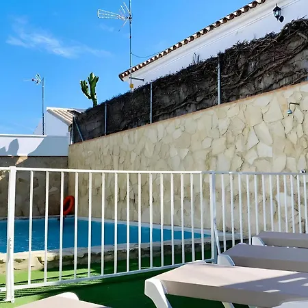 شاليه Amplio Con Piscina Privada Terraza Y Barbacoa Cerca Del Pueblo