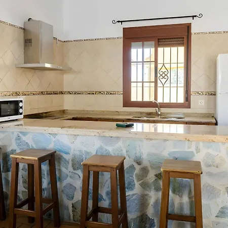 Horská chata Amplio Con Piscina Privada Terraza Y Barbacoa Cerca Del Pueblo